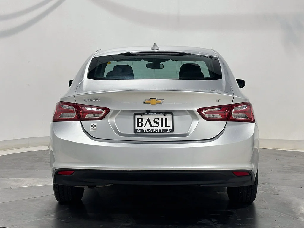 Used 2020 SILVER ICE METALLIC Chevrolet LT image 12