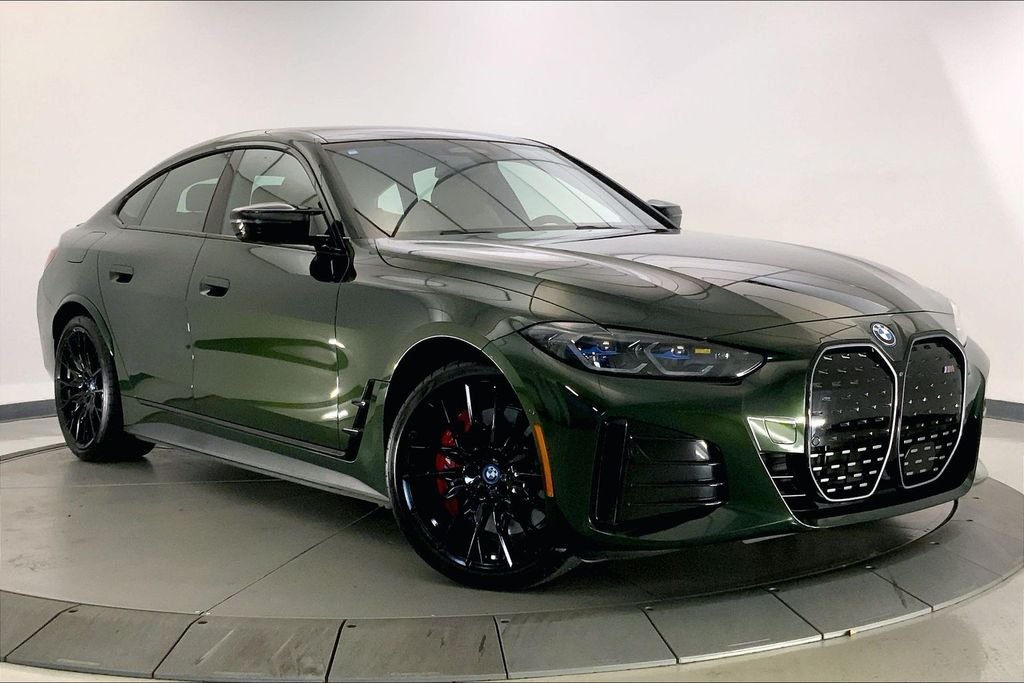 2023 BMW i4 M50's photo