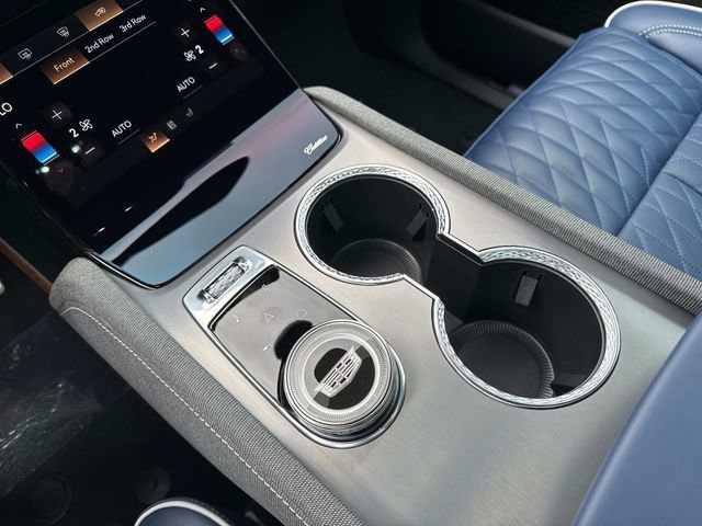 2026 Cadillac VISTIQ Premium Luxury - Photo 23