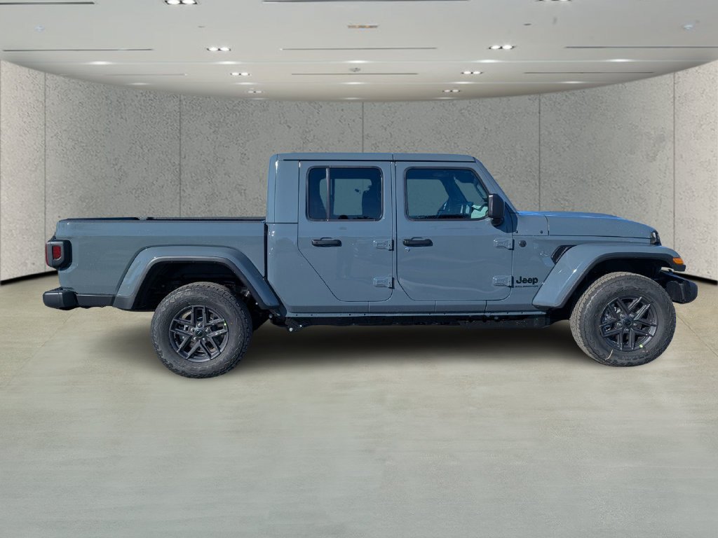 New 2026 Anvil Clear-Coat Exterior Paint Jeep Sport S image 3