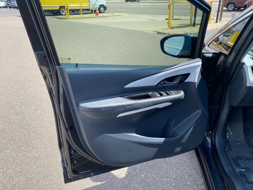 Used 2019 (Includes (TUS) Black grille.) Chevrolet LT image 10