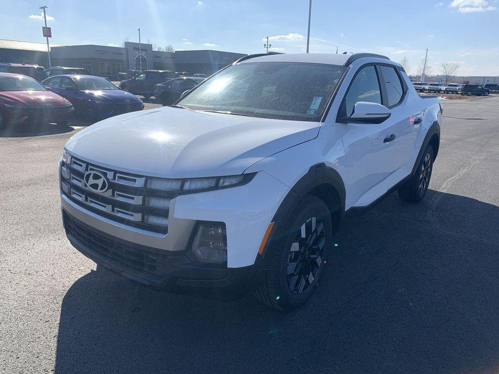 New 2026 White Hyundai SEL AWD image 4