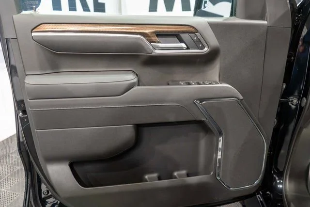 2026 Chevrolet Silverado 1500 LT - Photo 12