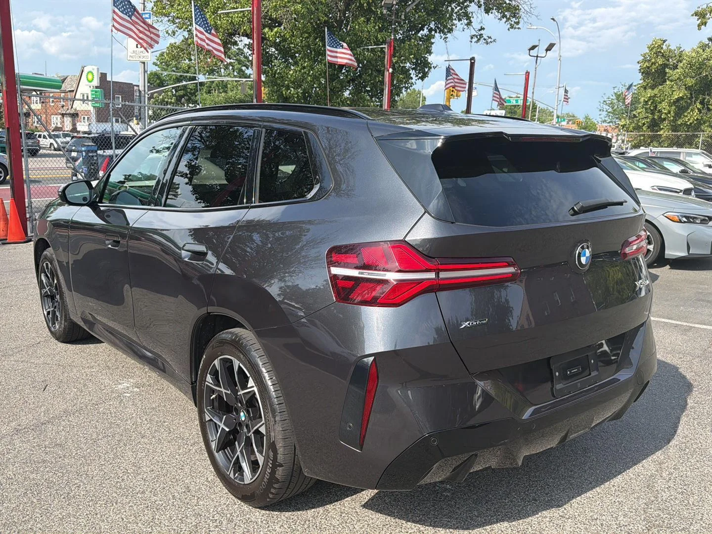 Used 2025 GRAY BMW 30 xDrive image 6