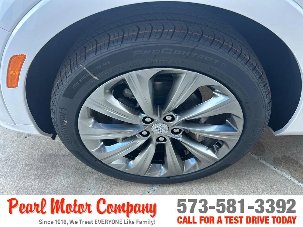 New 2026 White Frost Tricoat Buick Avenir image 8