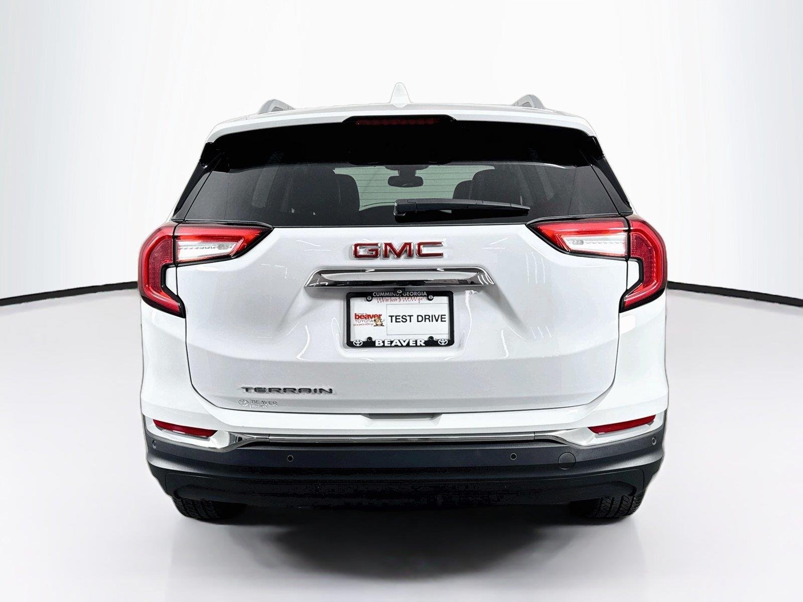 Used 2023 Summit White GMC SLT image 11