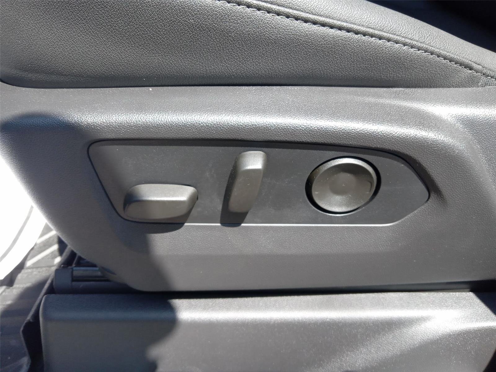 2026 Chevrolet Silverado 1500 LT Trail Boss - Photo 14