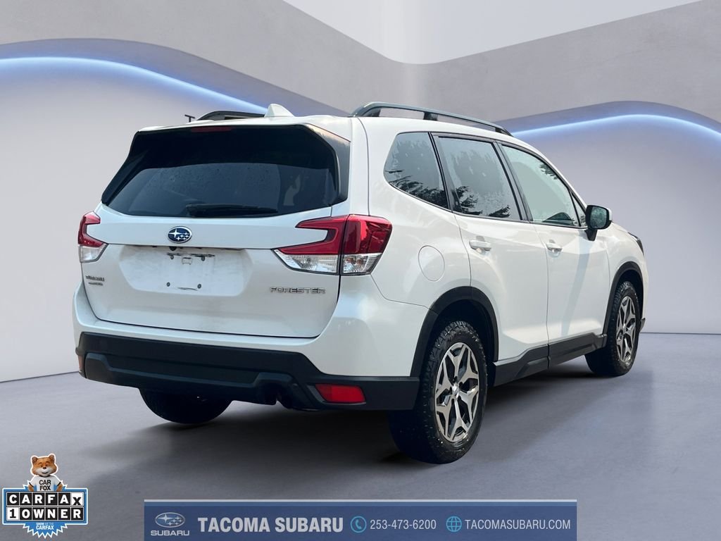 Used 2020 White Subaru Premium image 5