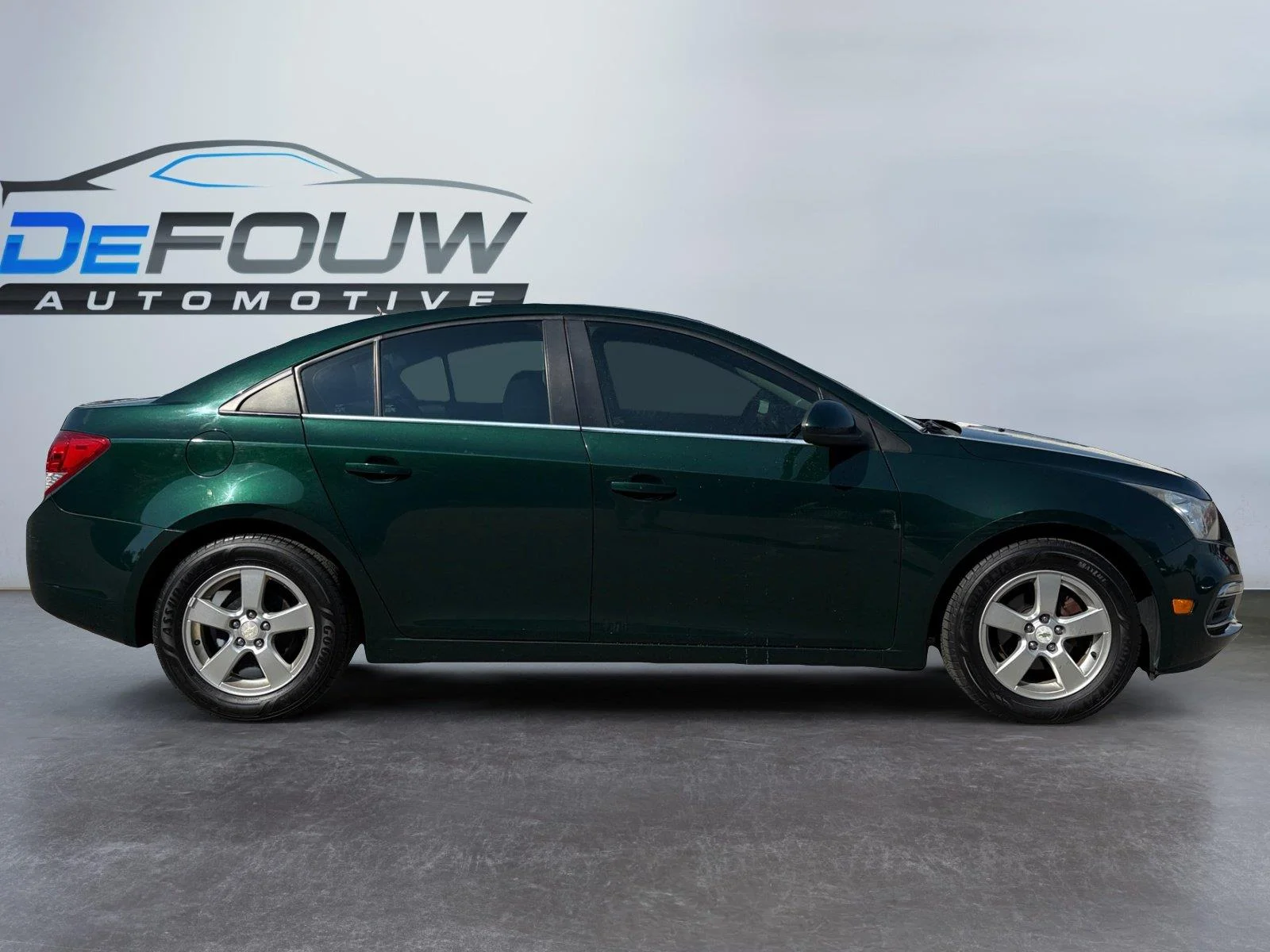 Used 2015 Chevrolet Cruze 1LT with VIN 1G1PD5SB4F7264247 for sale in Lafayette, IN