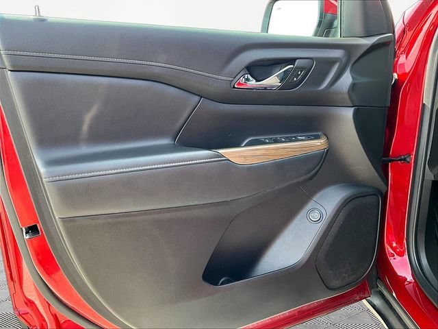 Used 2023 Volcanic Red GMC SLE image 9