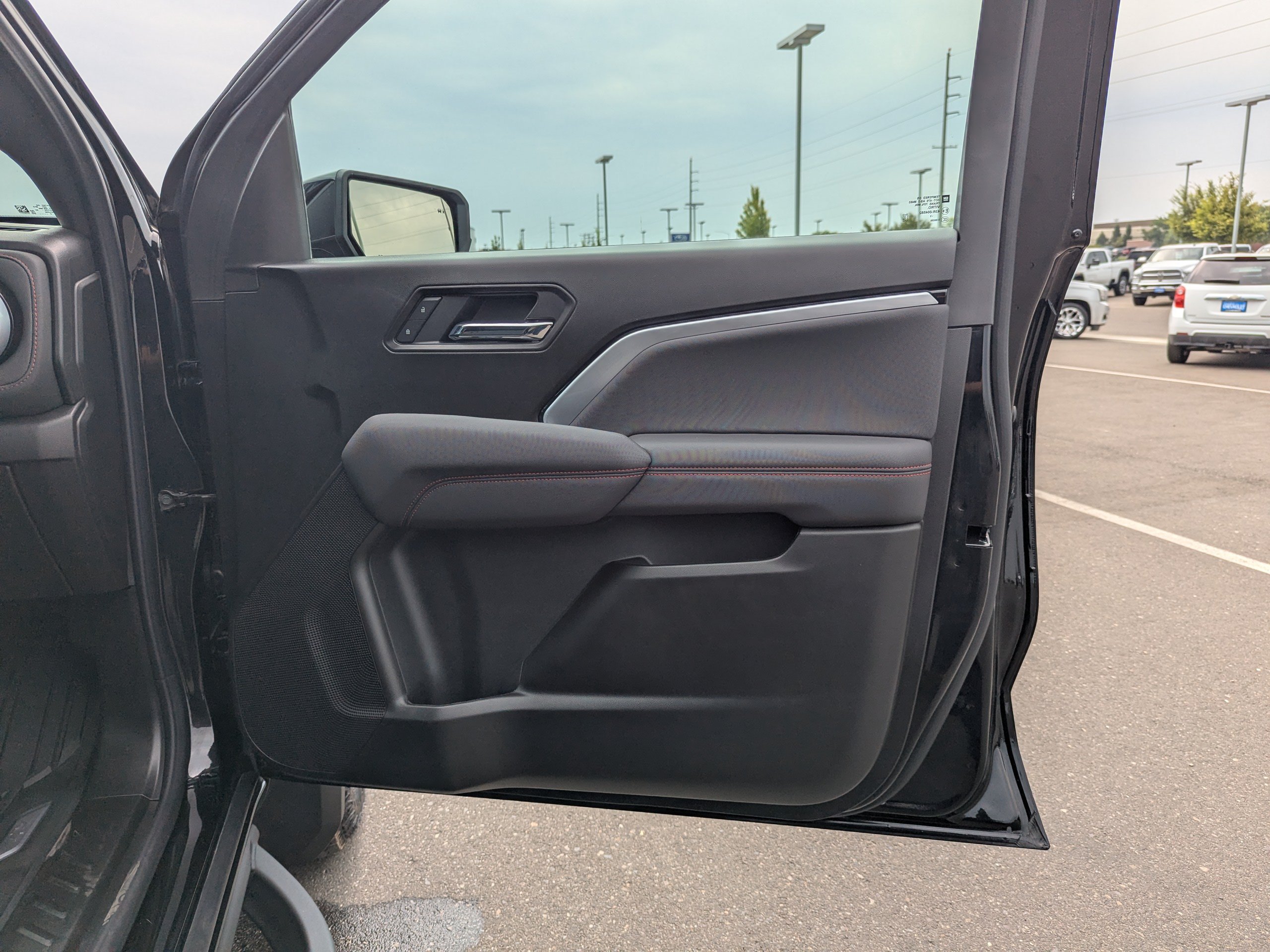 2026 Chevrolet Colorado Z71 - Photo 44