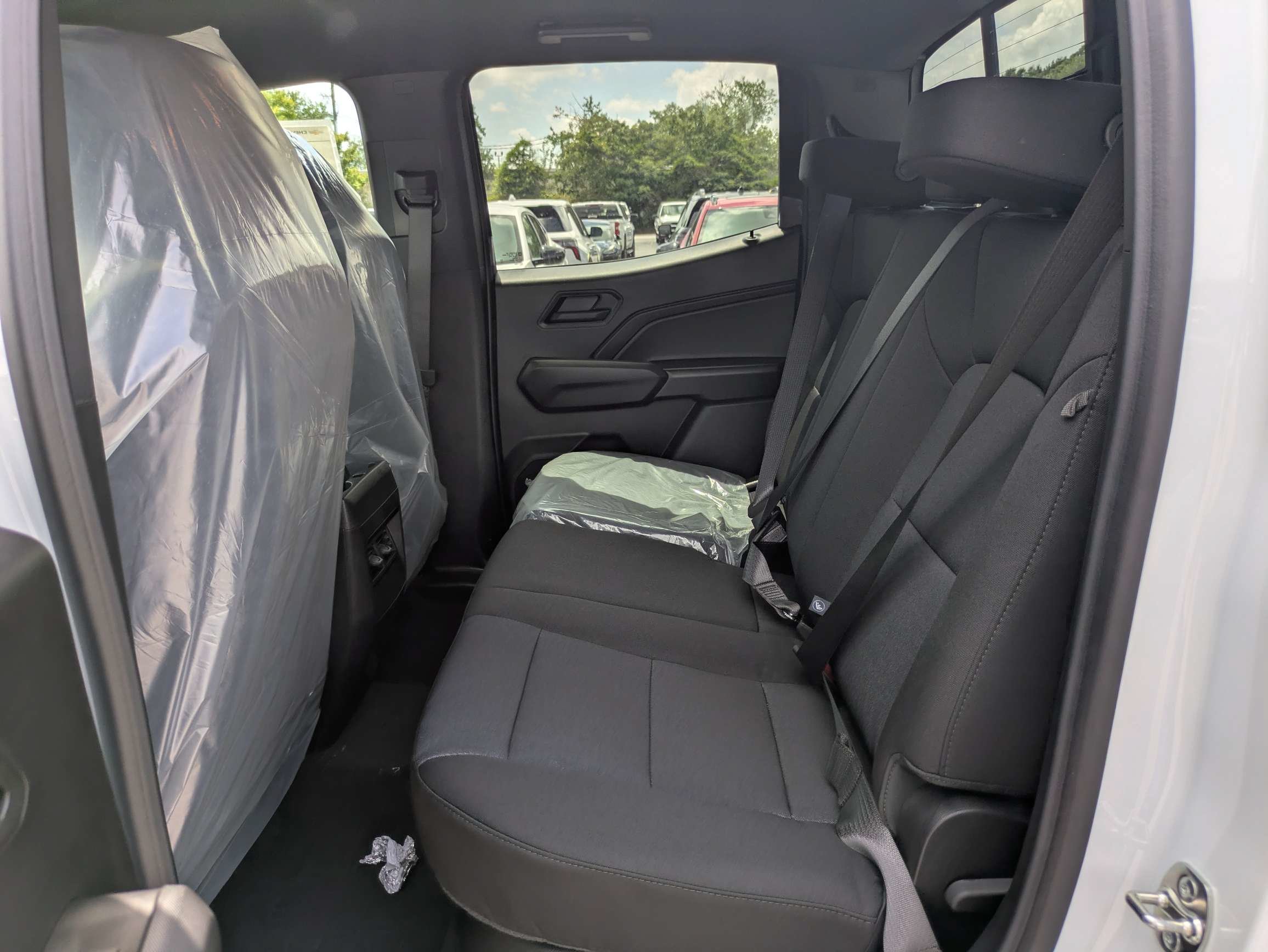 2026 Chevrolet Colorado Trail Boss - Photo 14