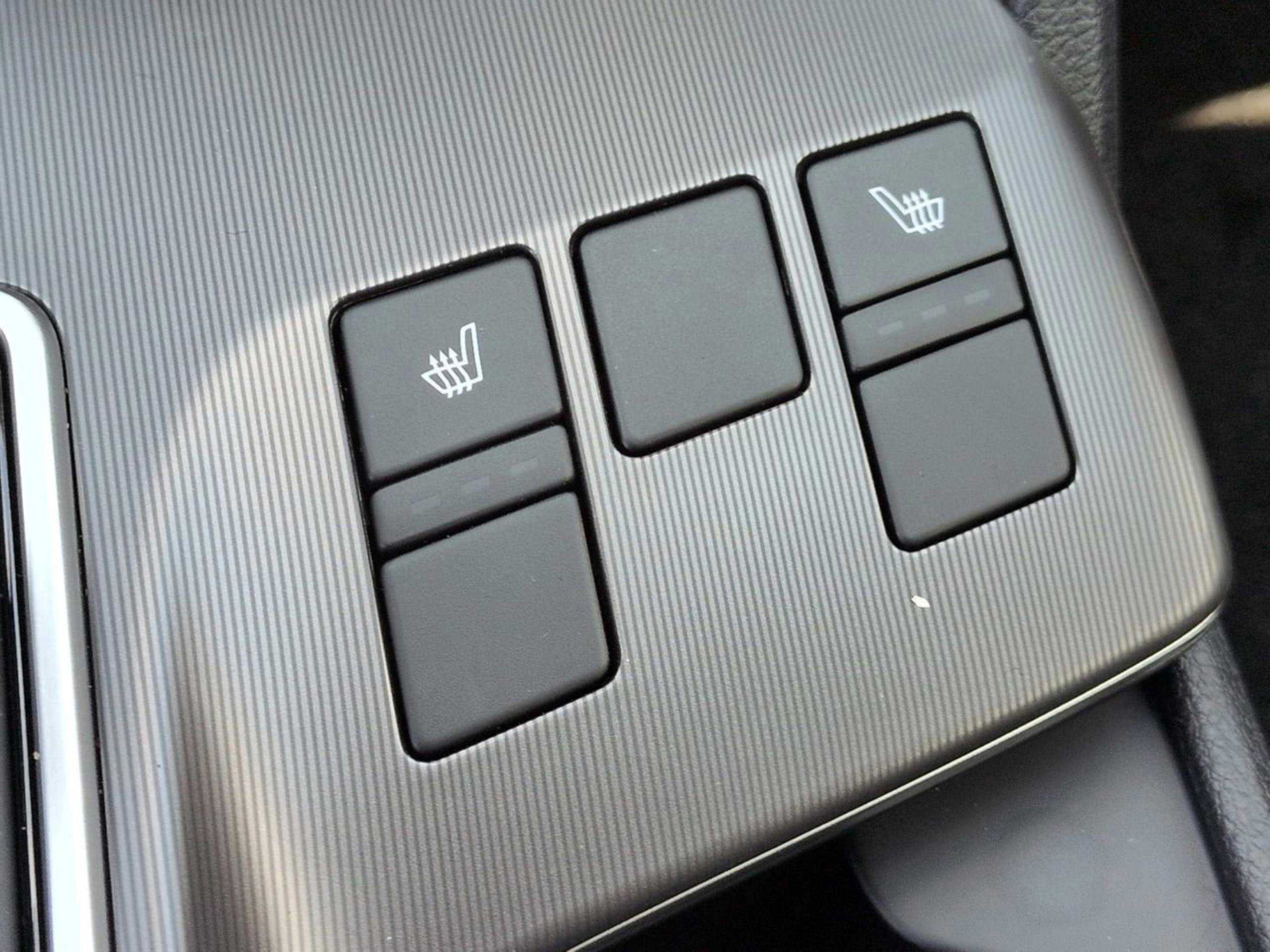 New 2026 Wolf Gray Kia EX image 28