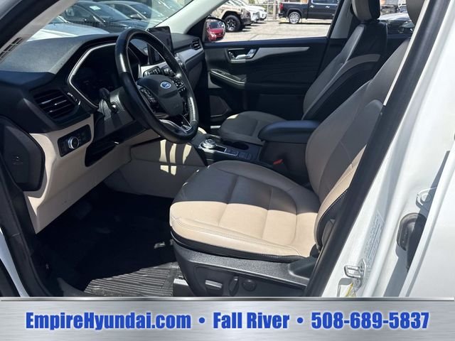 2021 Ford Escape SEL - Photo 19