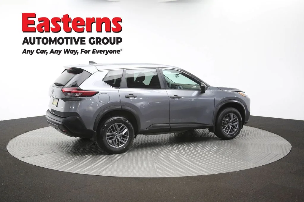 Used 2023 Gray Nissan S image 43