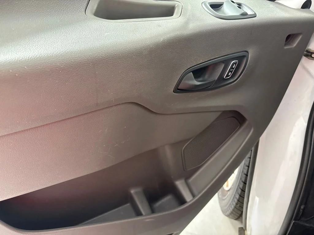 Used 2023 White Ford XLT image 25
