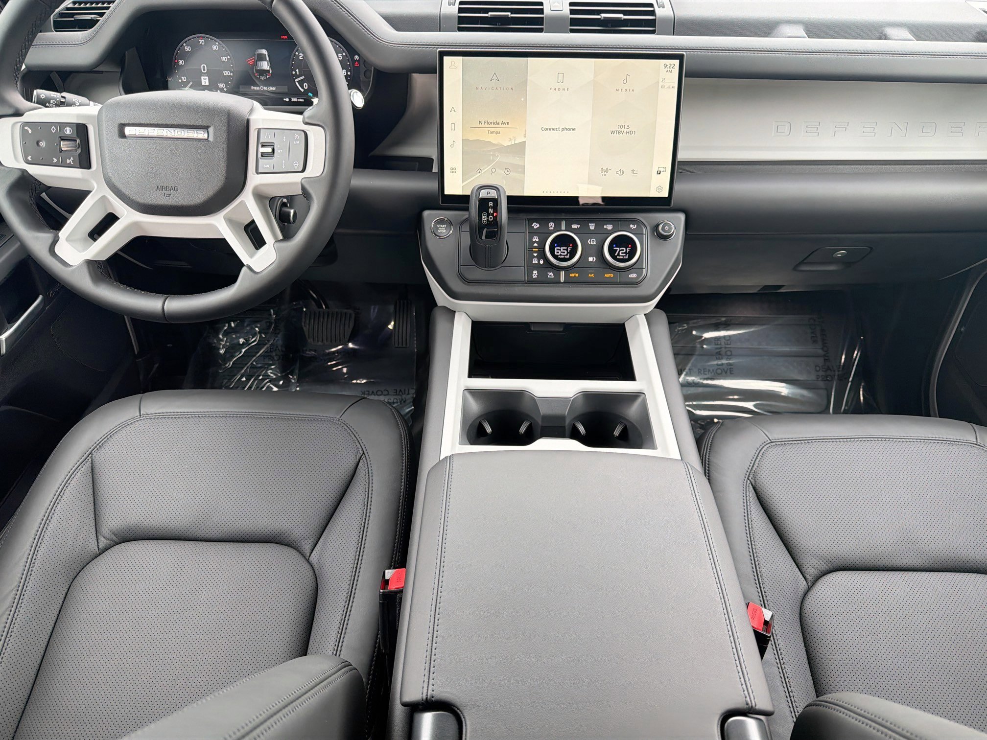 2026 Land Rover Defender X-Dynamic SE - Photo 18