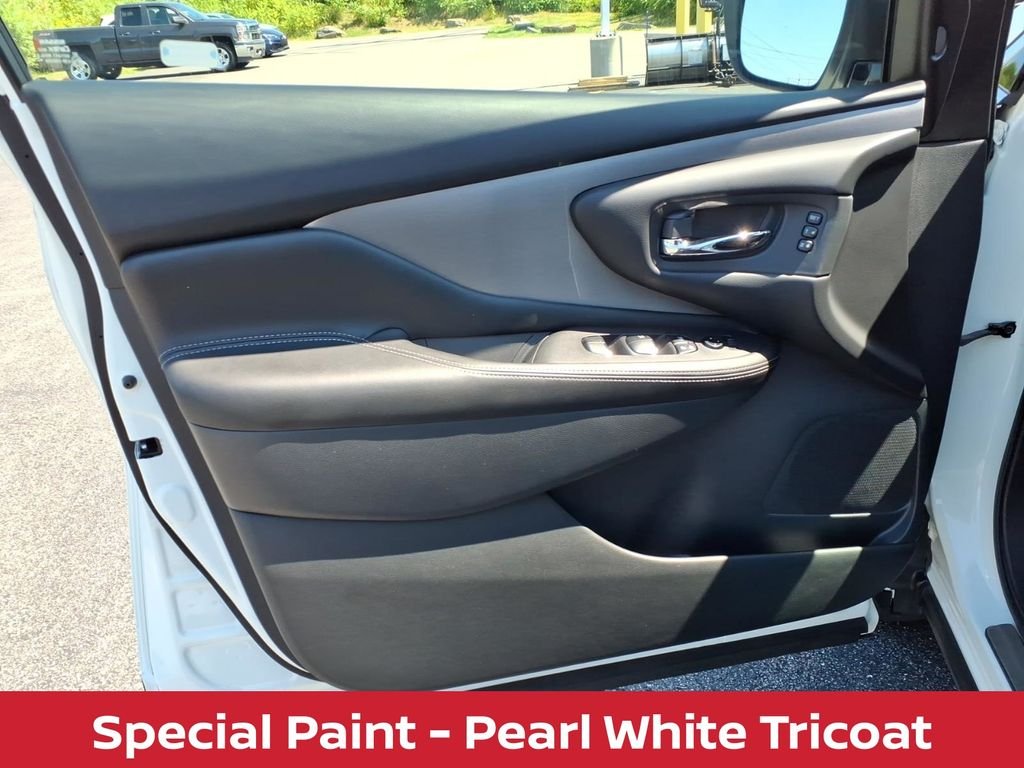 Used 2023 Pearl White Nissan SL W/PANORAMIC SUNROOF image 26