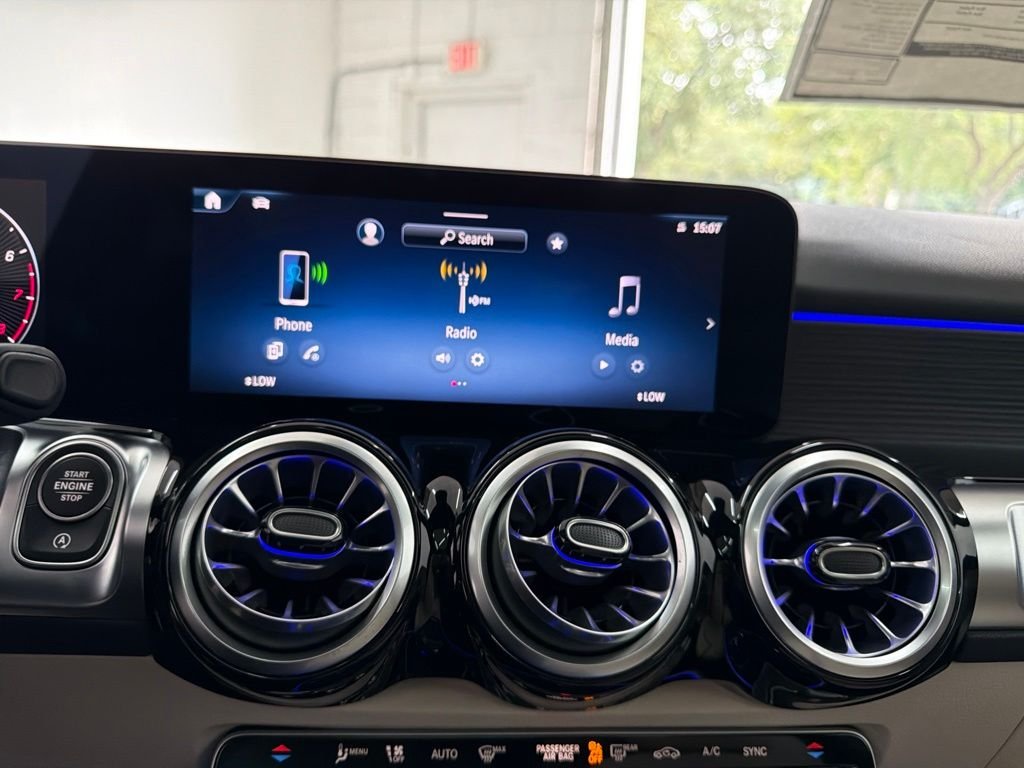New 2026 Starling Blue Metallic Mercedes-Benz GLB 250 image 34