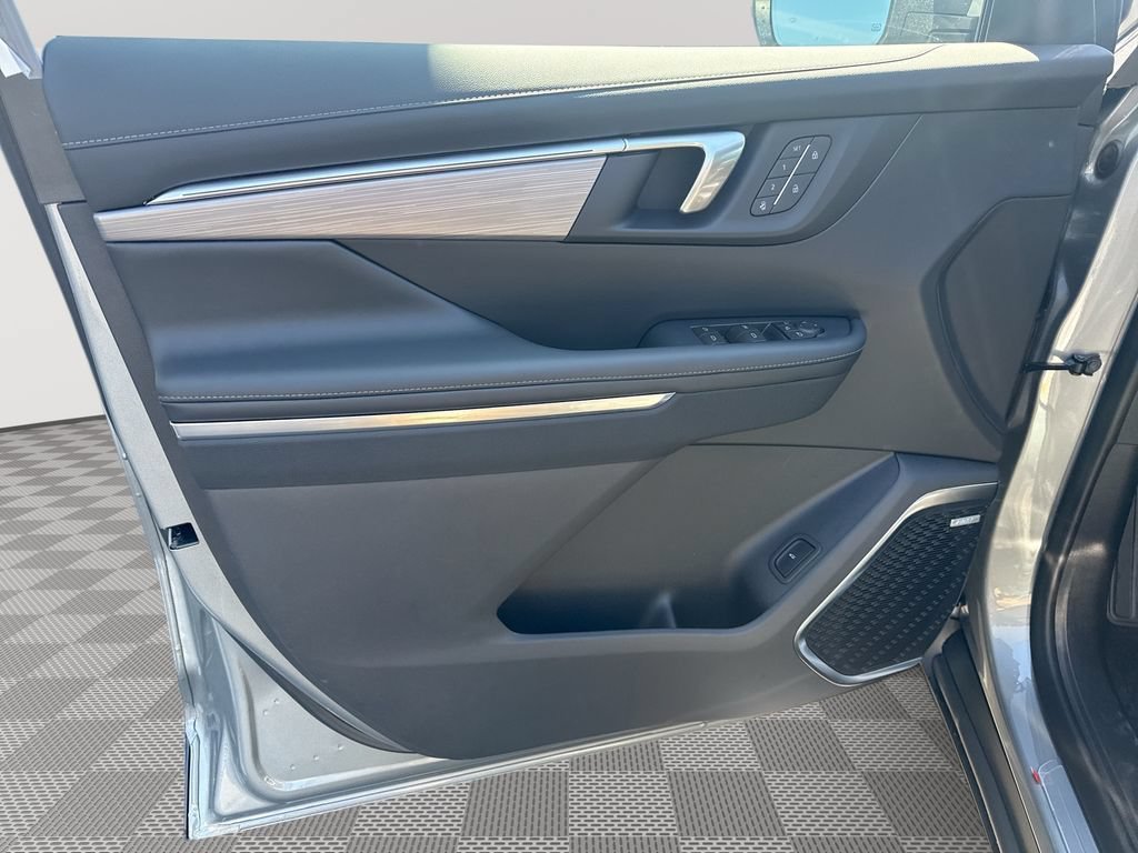 2026 Buick Enclave Preferred - Photo 22