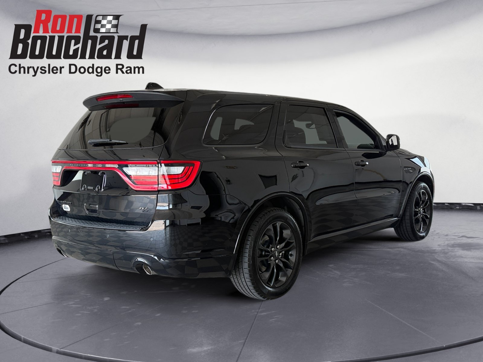 Used 2022 DB Black Clearcoat Dodge R/T Plus image 2
