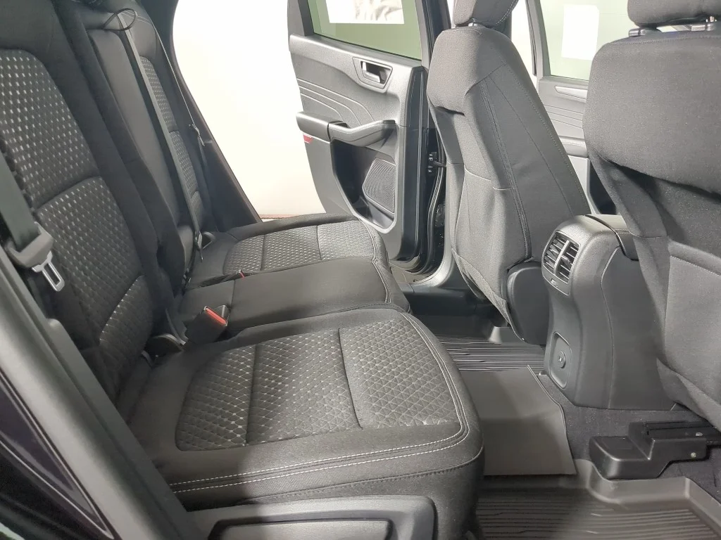 New 2026 Agate Black Metallic Ford Active® image 18