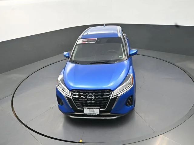 Used 2023 Blue Nissan SV image 12