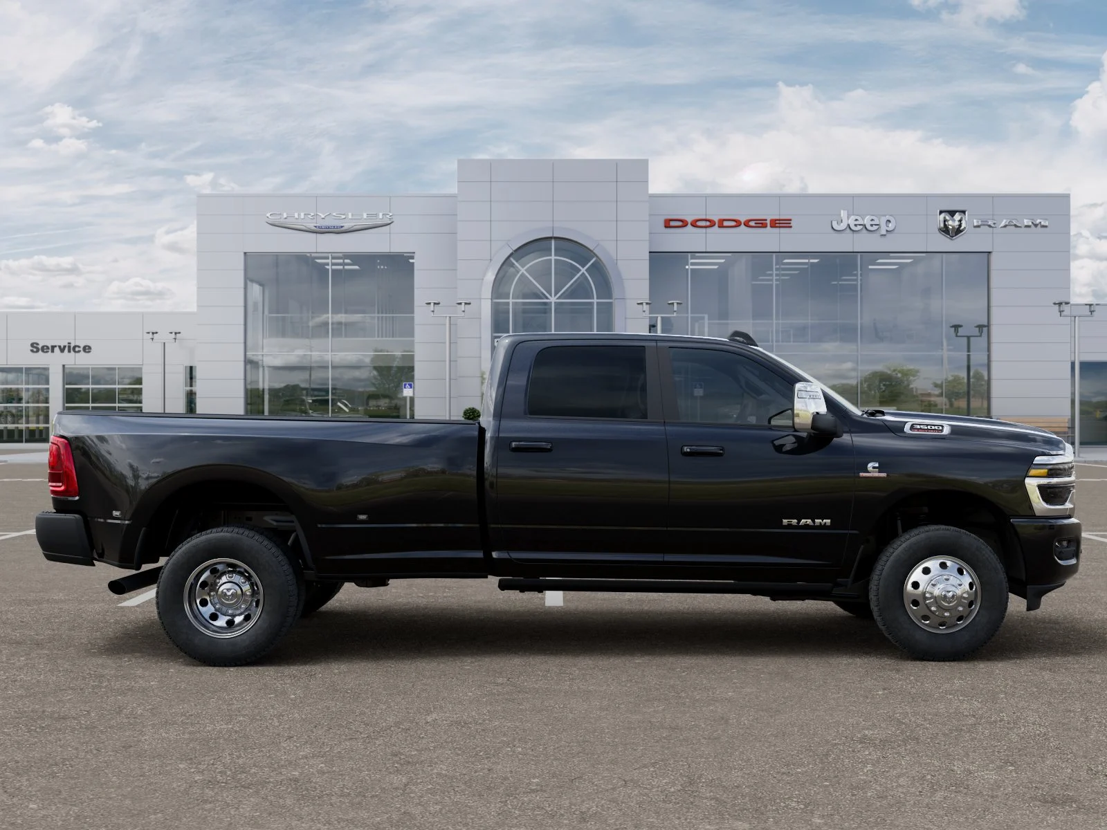 New 2026 Diamond Black Crystal Pearl-Coat Exterior Paint RAM Laramie image 48