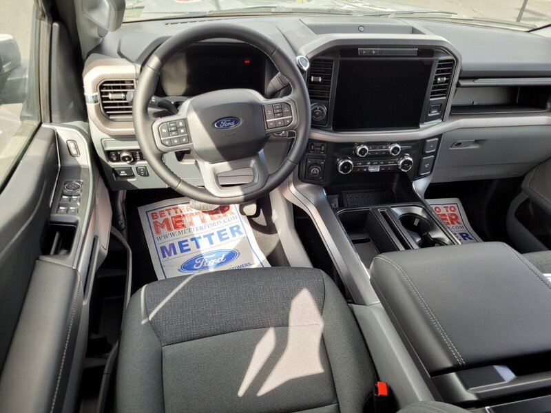2025 Ford F-150 XLT - Photo 29