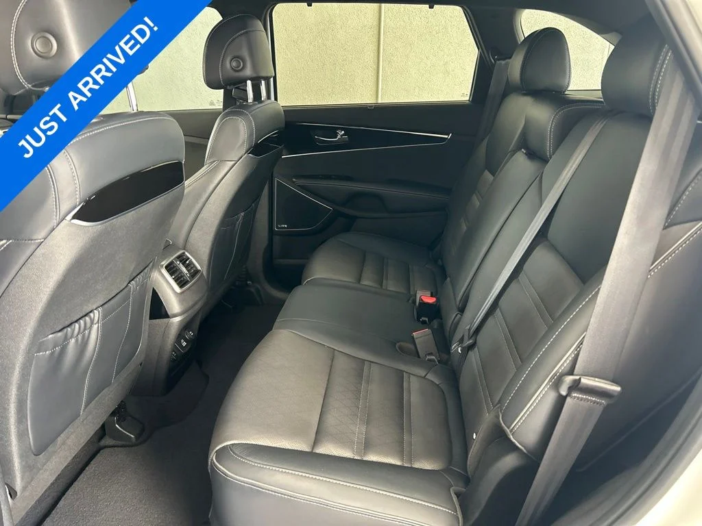Used 2017 Snow White Pearl Kia SX Limited image 6