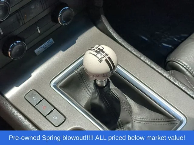 Used 2013 White Ford Shelby GT500 image 31