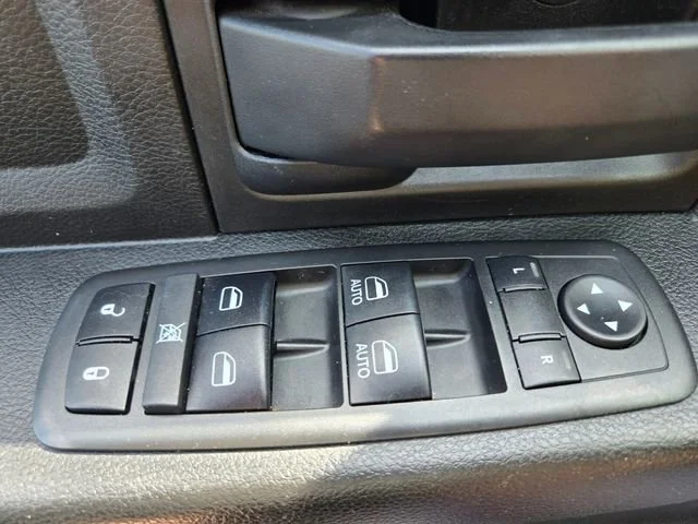 Used 2019 Gray Ram Express image 33