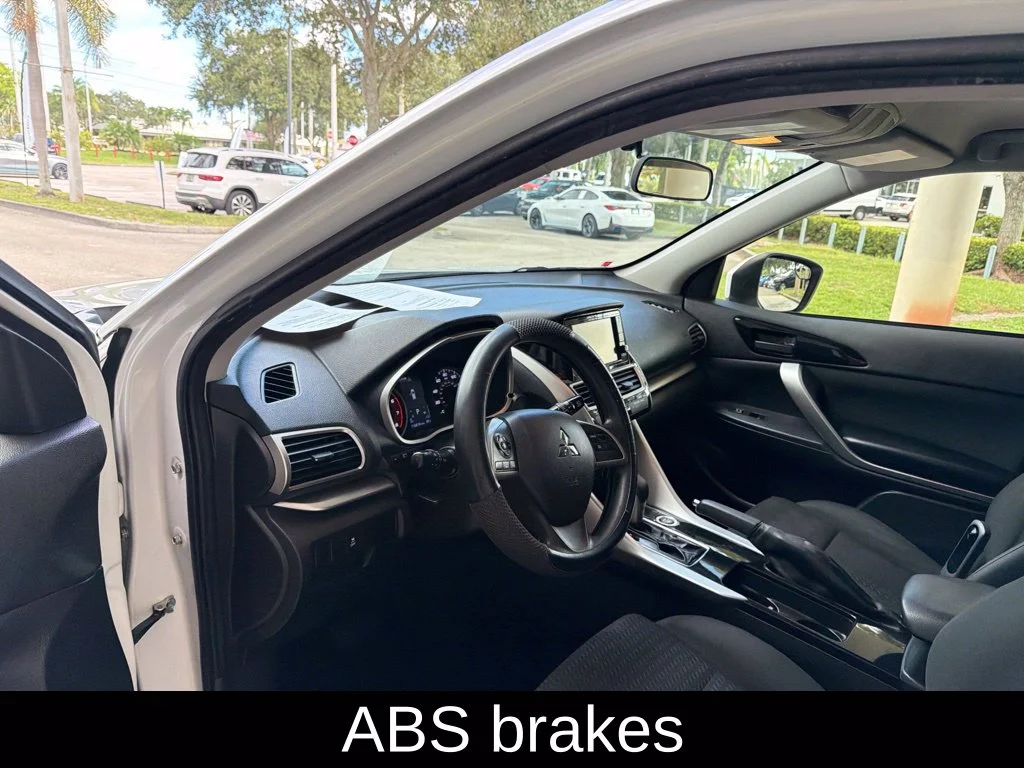 Used 2020 White Mitsubishi ES image 6