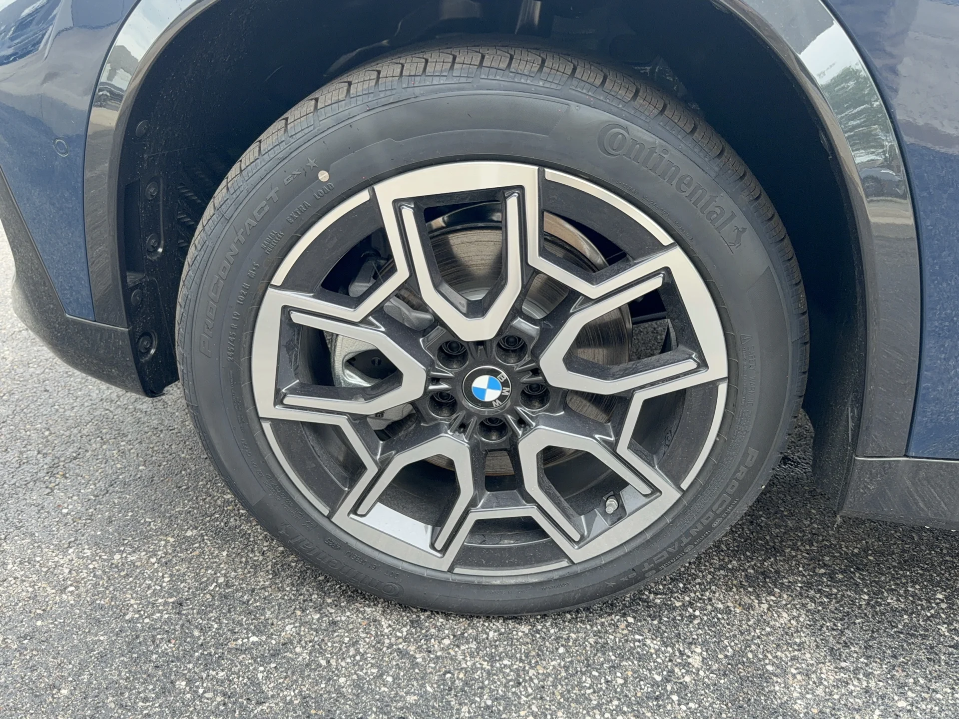 New 2026 Night Dusk Blue Metallic BMW xDrive28i image 29