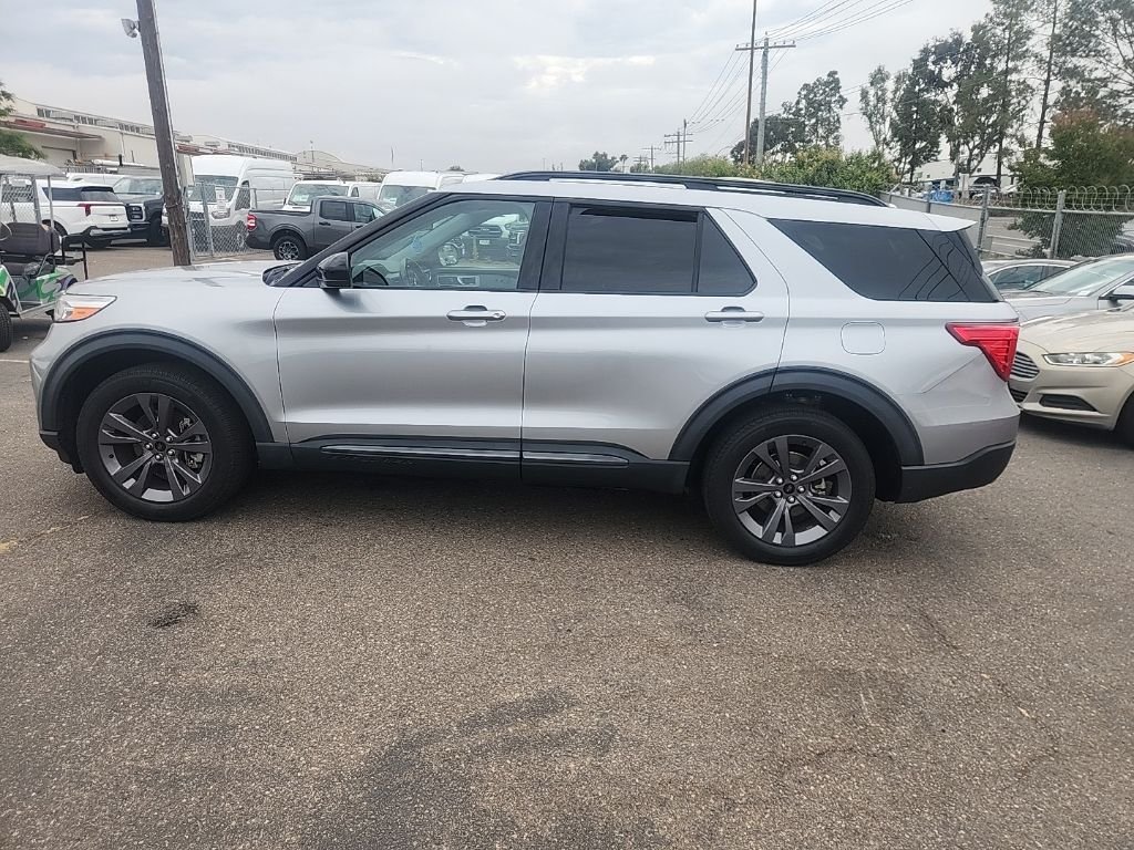 Used 2023 Silver Ford XLT image 10
