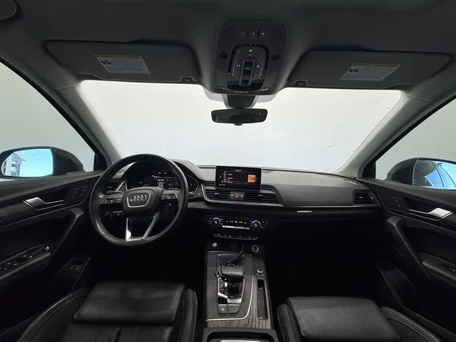 Used 2020 Black Metallic Audi 55 Premium Plus image 21