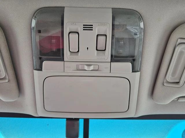 Used 2013 Tan Subaru 2.5i image 29