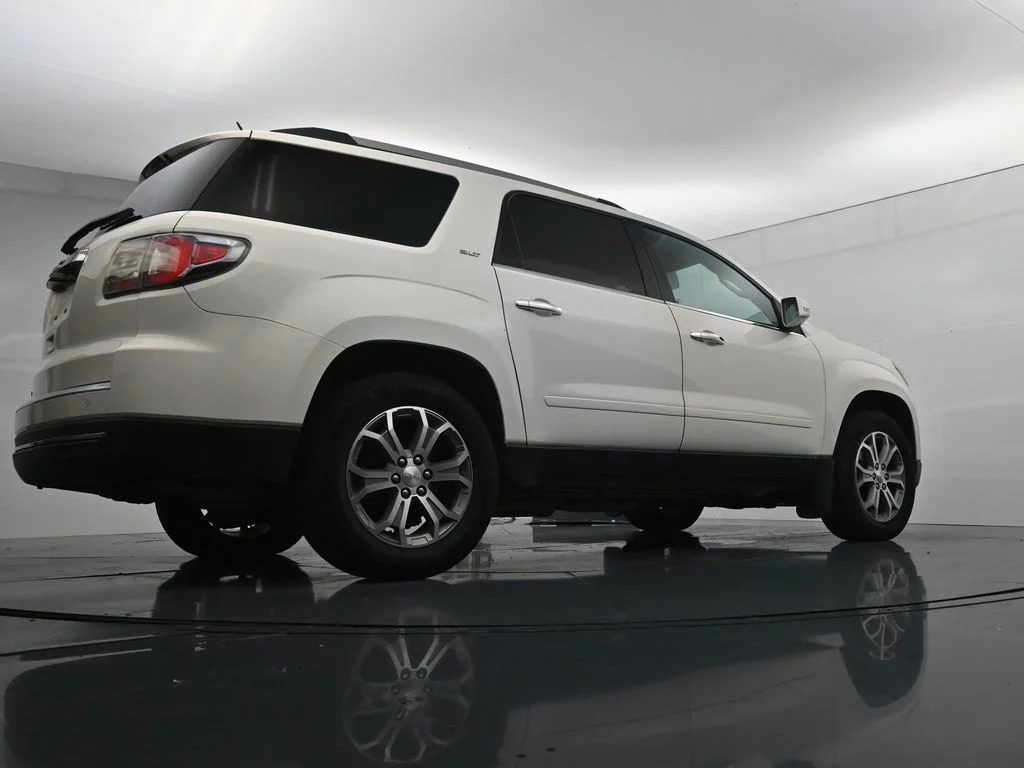 Used 2013 White GMC SLT-1 image 22