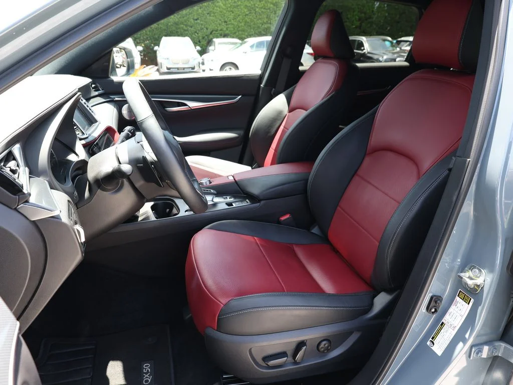 Certified Used 2025 Gray INFINITI SPORT image 17