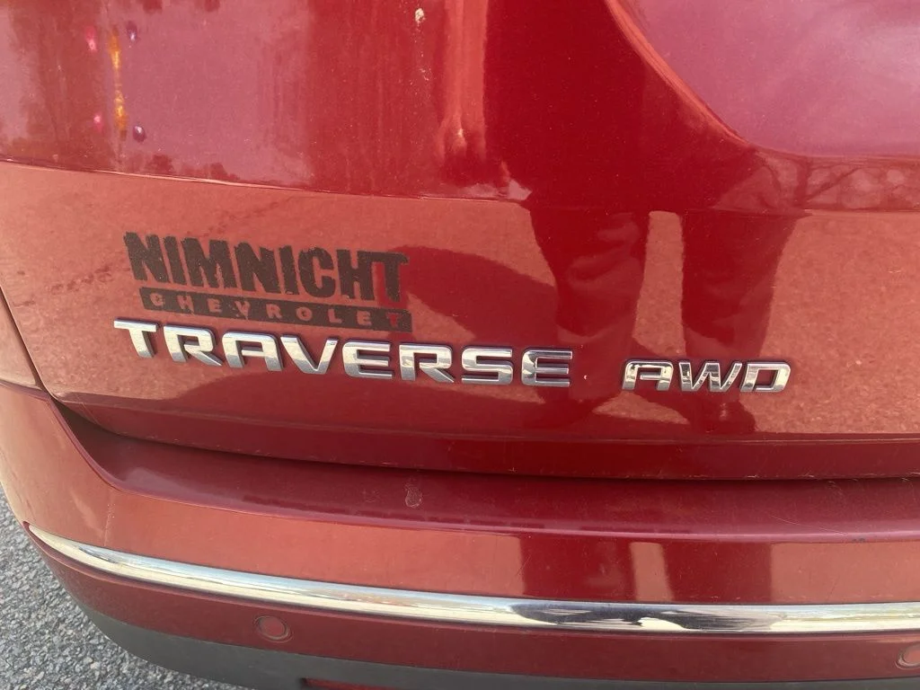 Used 2018 Red Chevrolet High Country image 17