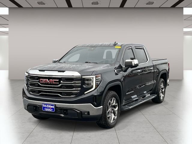 Used 2023 Silver GMC SLT image 8