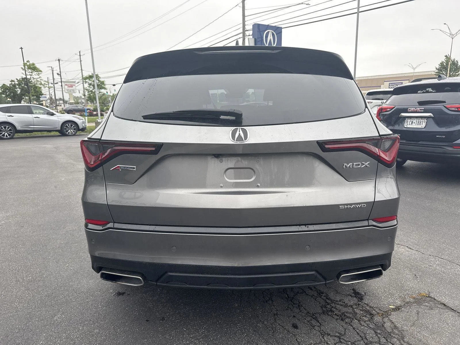 Used 2025 Liquid Carbon Metallic Acura SH-AWD A-SPEC image 17