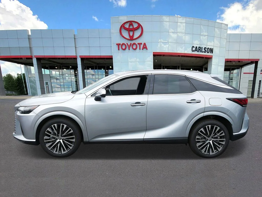 Used 2023 Silver Lexus 350h Premium Plus image 7