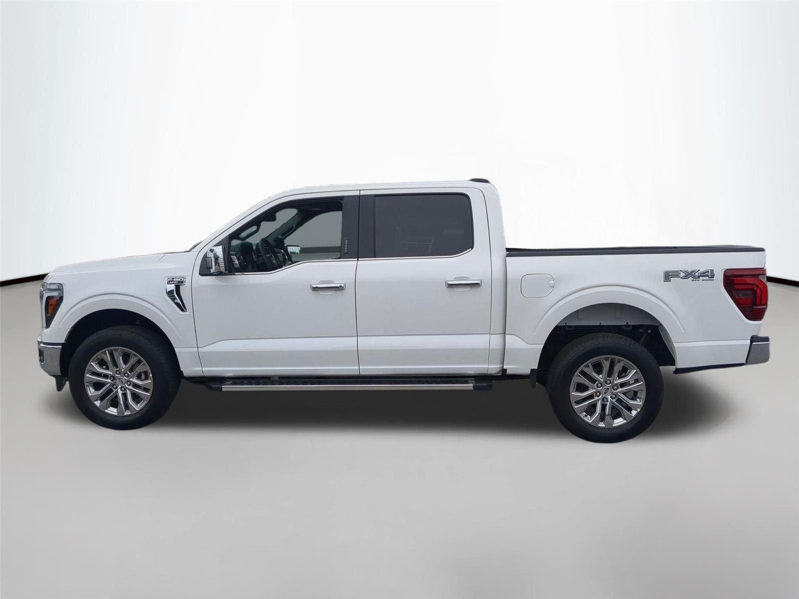 New 2026 Star White Metallic Tri-Coat Ford Lariat® image 2