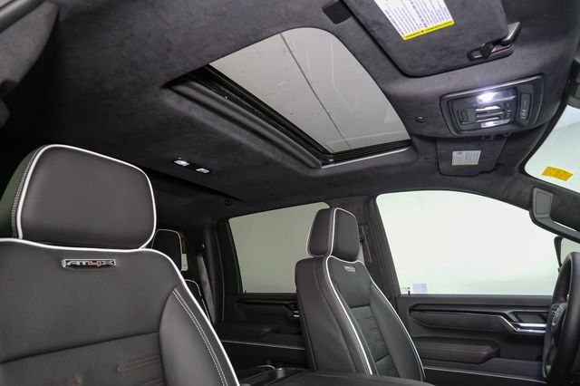 Used 2024 White GMC AT4X image 18