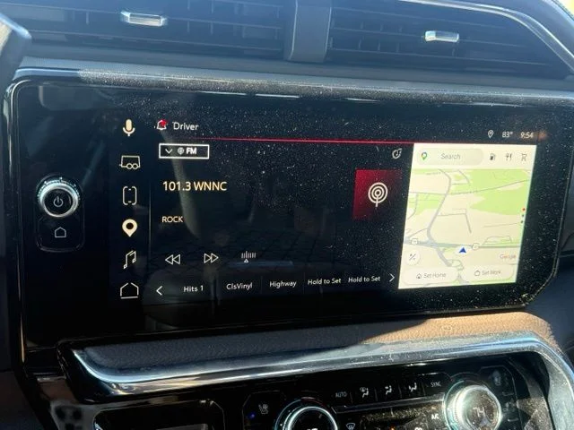 Used 2025 Silver GMC Denali image 20