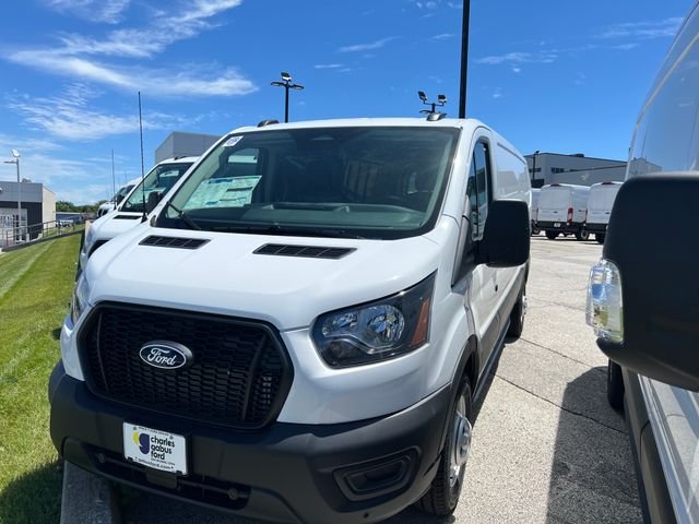 New 2026 Oxford White Ford Cargo Van image 3