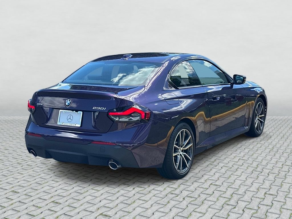 2025 BMW 2 Series 230i - Photo 5