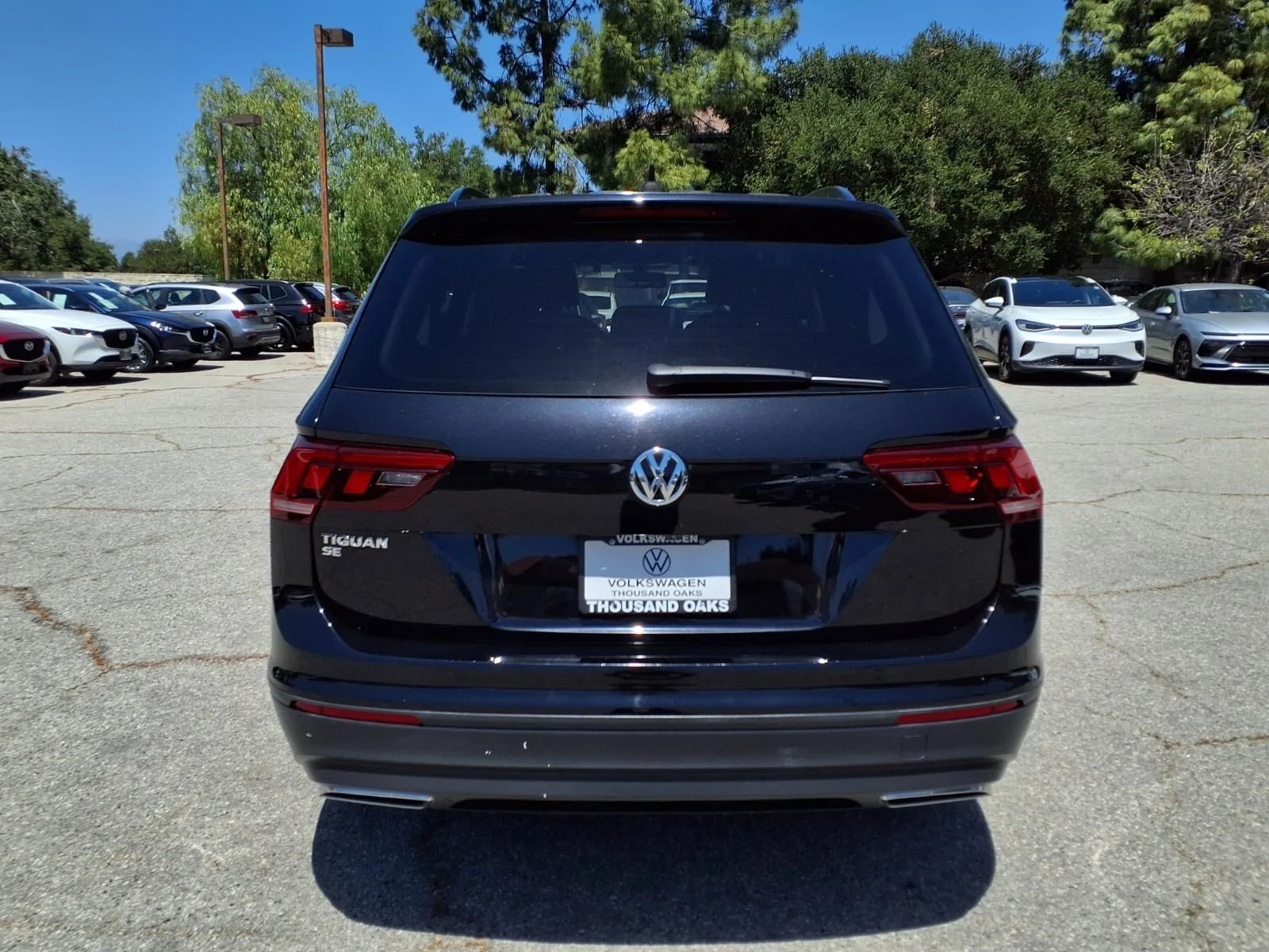 Used 2019 Black Volkswagen 2.0T SE image 20