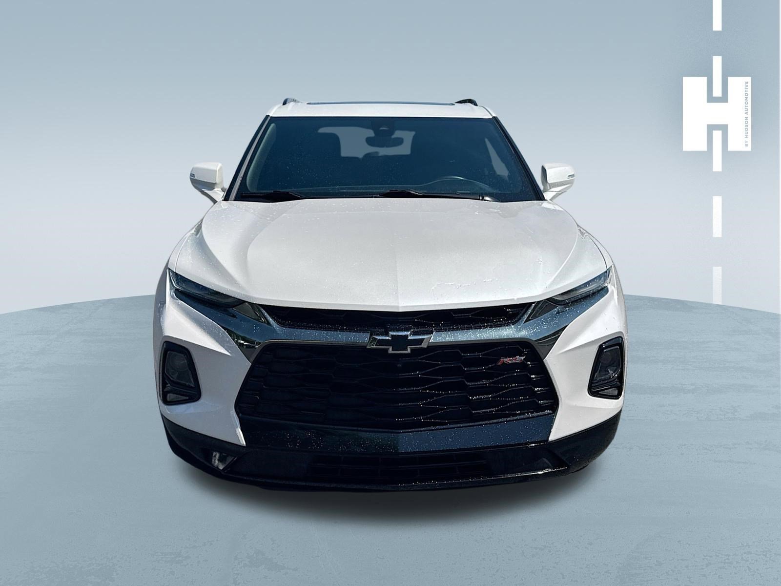 Used 2020 Iridescent Pearl Tricoat Chevrolet RS image 2